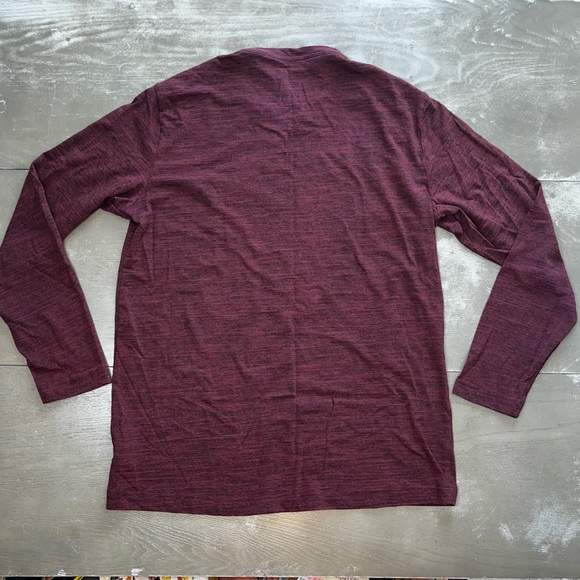 Athletic Works Maroon Long Sleeve Stretch Shirt Men’s Medium NWOT - Picture 5 of 5